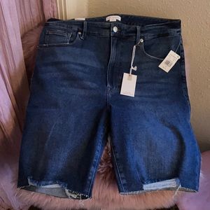 GOOD AMERICAN Denim Bermuda Jean Shorts